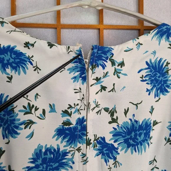 Kitsch Delish Blue Floral Vintage Dress - Picture 4 of 16